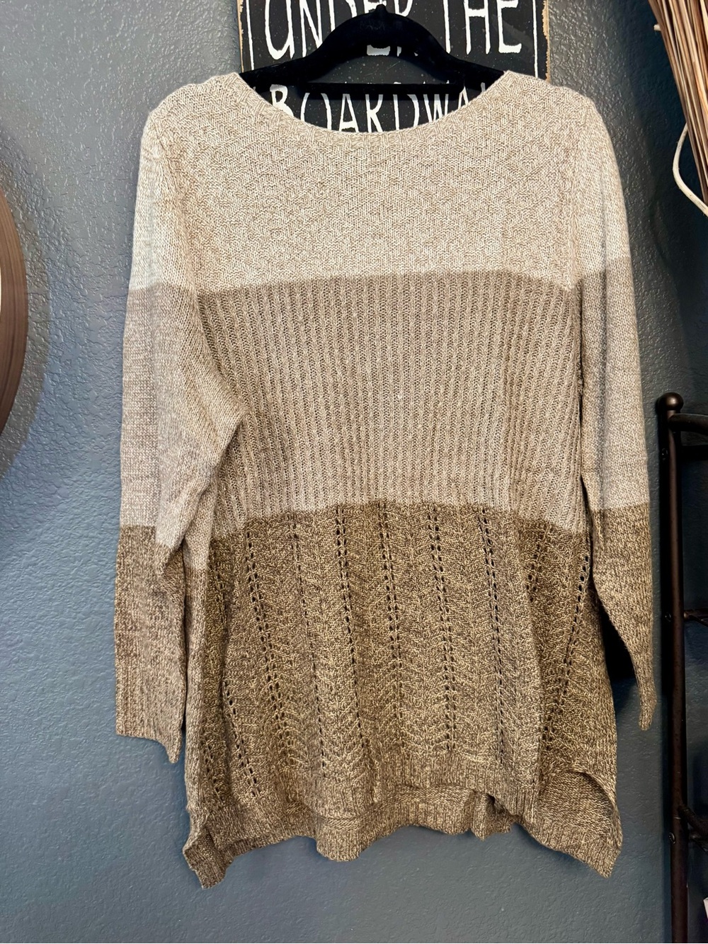 Faded Glory Neutral Colorblock Knit Sweater in Cream and Brown. 1X